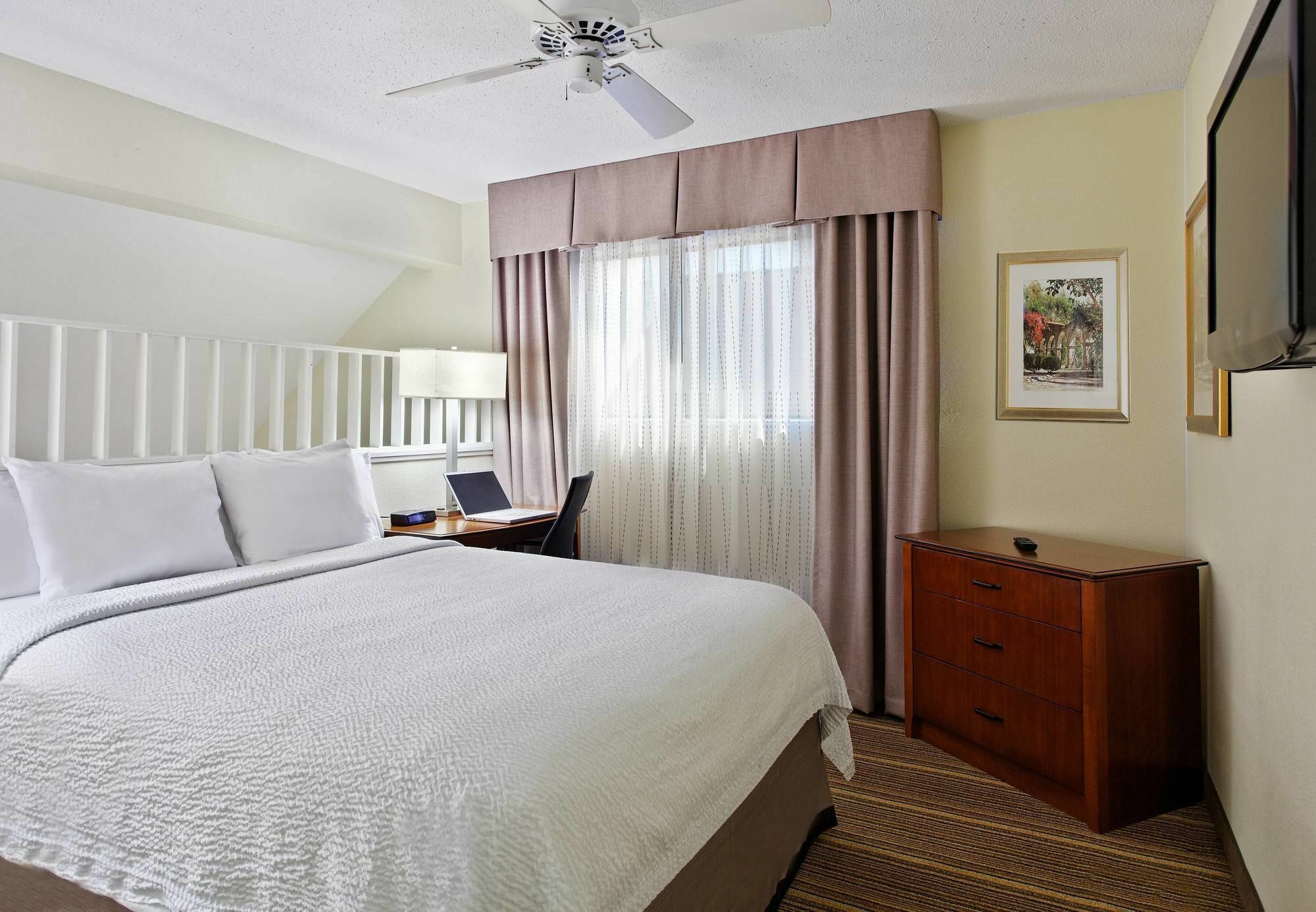 Residence Inn By Marriott Winston Salem University Area Bagian luar foto